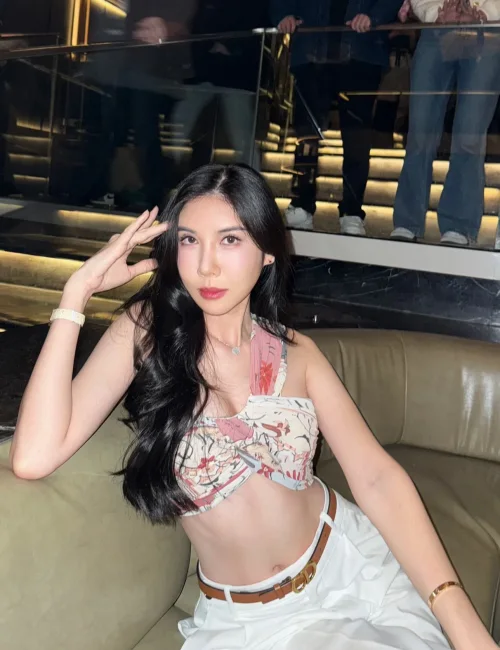 Savannah photo 16, asian, athletic, brunette, 170 cm, 58 kg, Medium bust, Hong Kong
