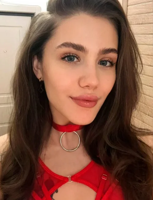 Mirabelle photo 2, slavic, athletic, brunette, 166 cm, 55 kg, Medium bust, Hong Kong