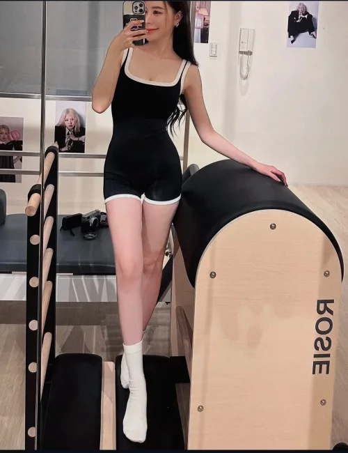 Vilai photo 7, asian, average, black hair, 167 cm, 58 kg, Medium bust, Hong Kong