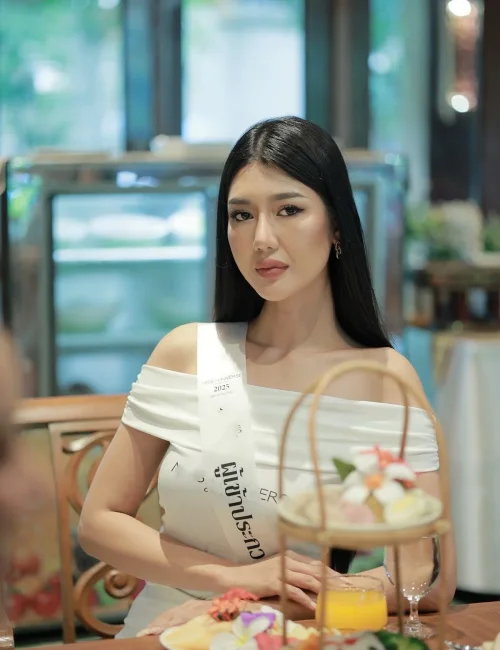 Manat photo 4, asian, average, black hair, 178 cm, 66 kg, Medium bust, Hong Kong