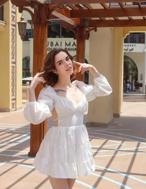 Zhenya photo 2, european, average, brunette, 170 cm, 63 kg, Medium bust, Hong Kong