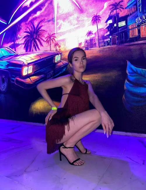 Zhenya photo 3, european, average, brunette, 170 cm, 63 kg, Medium bust, Hong Kong