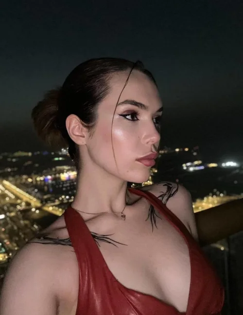 Zhenya photo 4, european, average, brunette, 170 cm, 63 kg, Medium bust, Hong Kong