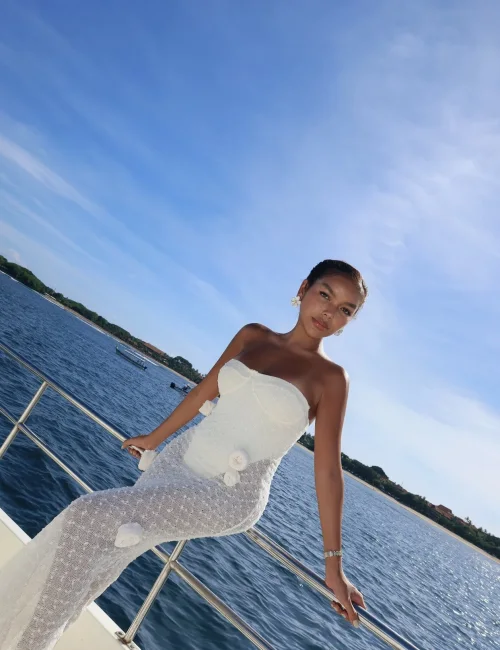 Yna photo 1, asian, petite, brunette, 160 cm, 55 kg, Medium bust, Hong Kong