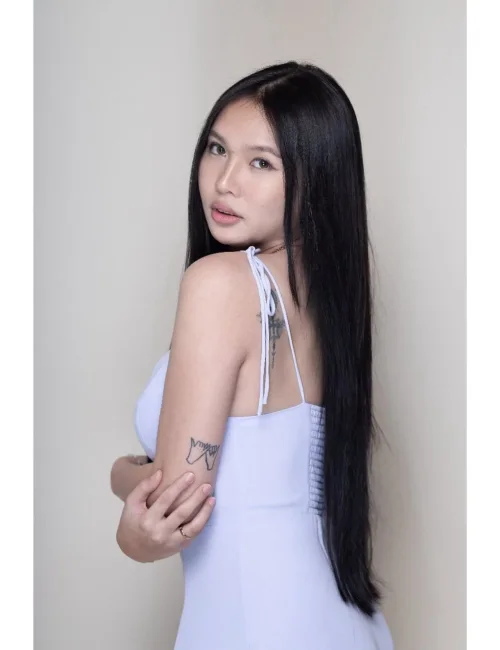 Rory photo 5, asian, petite, black hair, 162 cm, 52 kg, Medium bust, Hong Kong