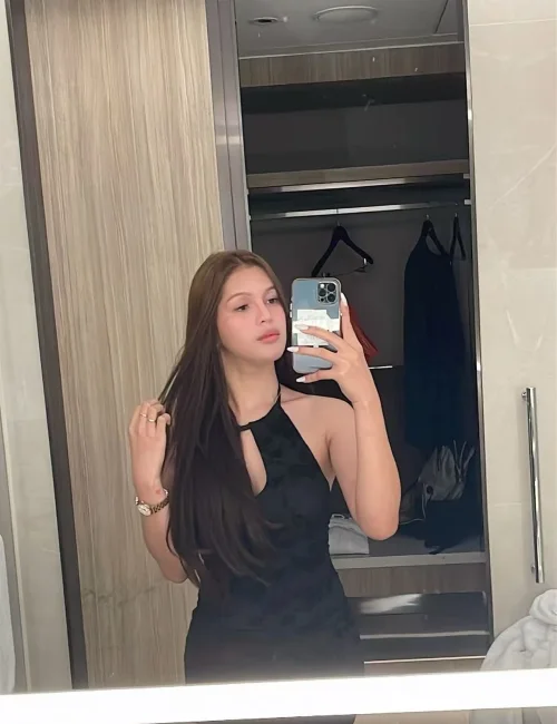 Nitchaya photo 6, european, petite, brunette, 160 cm, 50 kg, Medium bust, Hong Kong