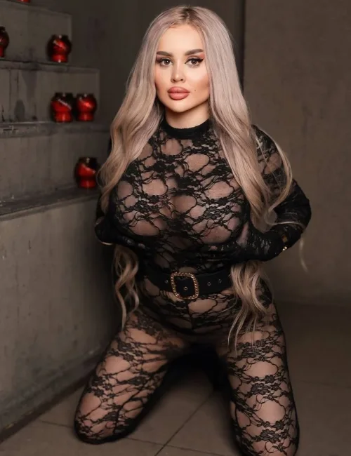 Kristina photo 17, slavic, busty, blonde hair, 165 cm, 53 kg, Large bust, Hong Kong