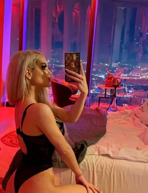 Kristina photo 18, slavic, busty, blonde hair, 165 cm, 53 kg, Large bust, Hong Kong