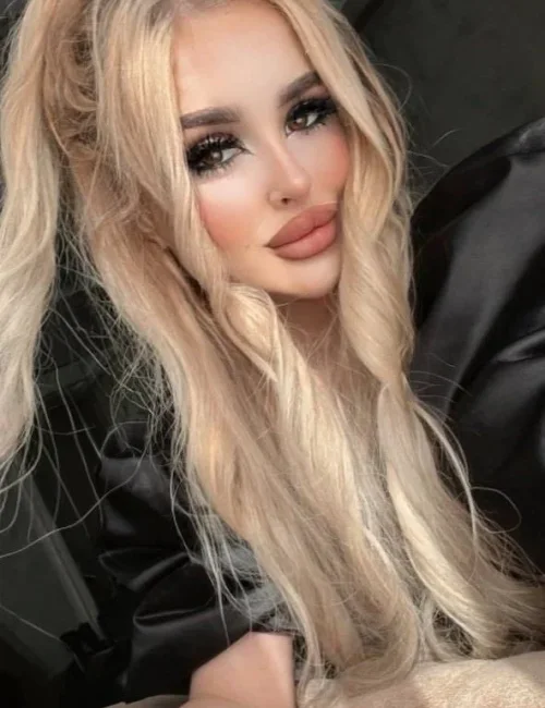 Kristina photo 9, slavic, busty, blonde hair, 165 cm, 53 kg, Large bust, Hong Kong