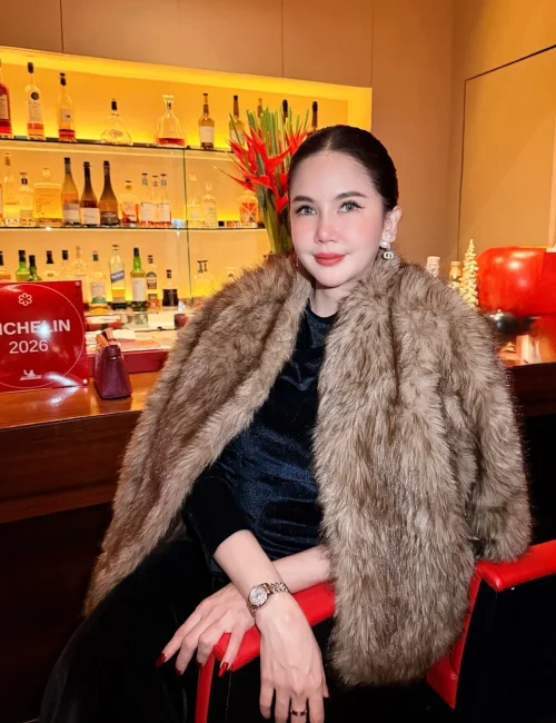 Ploypan photo 4, asian, petite, brunette, 162 cm, 52 kg, Small bust, Hong Kong