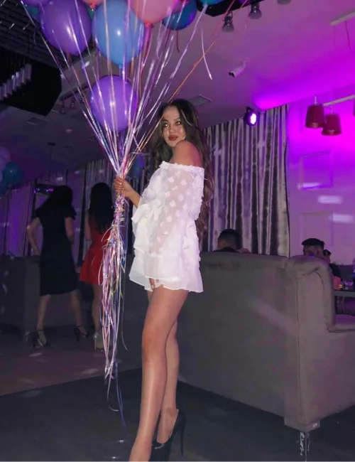 Ploy photo 5, asian, athletic, brunette, 166 cm, 53 kg, Small bust, Hong Kong