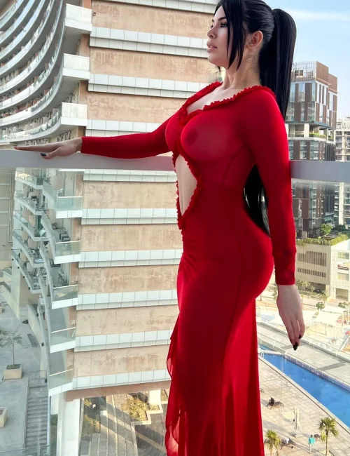 Uma photo 2, asian, busty, black hair, 159 cm, 51 kg, Large bust, Hong Kong