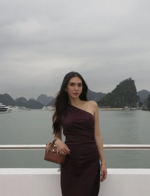 Intira photo 10, slavic, athletic, brunette, 170 cm, 57 kg, Medium bust, Hong Kong