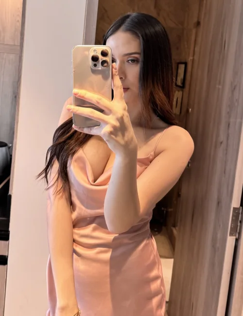 Intira photo 14, slavic, athletic, brunette, 170 cm, 57 kg, Medium bust, Hong Kong