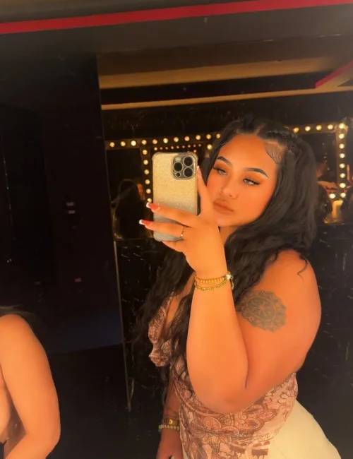 Nanthida photo 13, asian, curvy, black hair, 175 cm, 67 kg, Large bust, Hong Kong