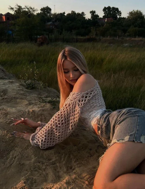 Oksana photo 7, european, athletic, blonde hair, 166 cm, 55 kg, Medium bust, Hong Kong