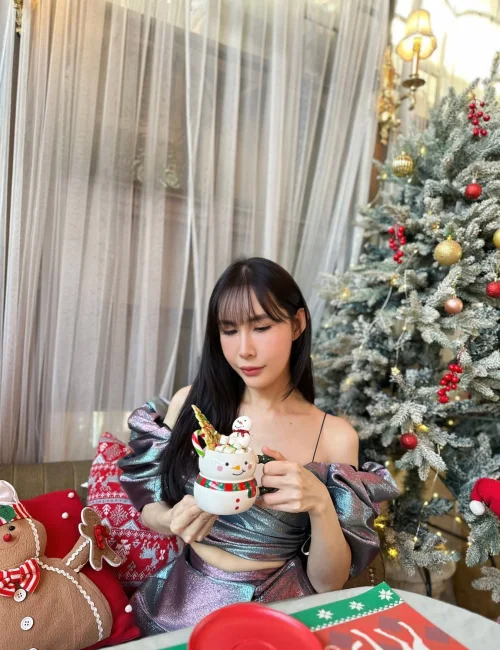 Nakyung photo 15, asian, slim, brunette, 160 cm, 47 kg, Medium bust, Hong Kong