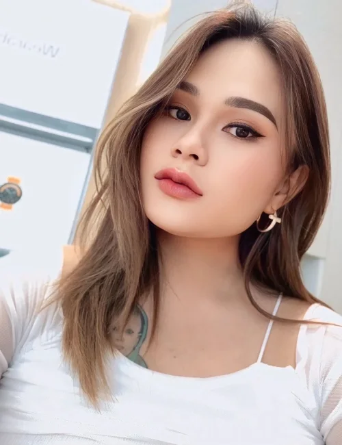Supatra photo 4, asian, athletic, brunette, 169 cm, 58 kg, Medium bust, Hong Kong