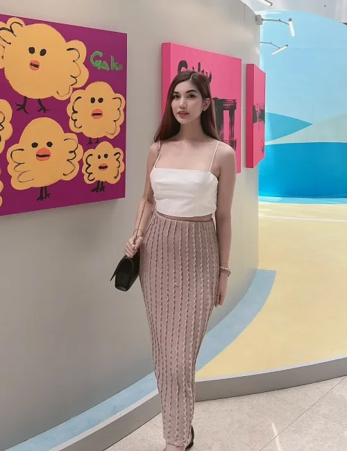 Mitsuki photo 3, asian, athletic, brunette, 168 cm, 54 kg, Medium bust, Hong Kong