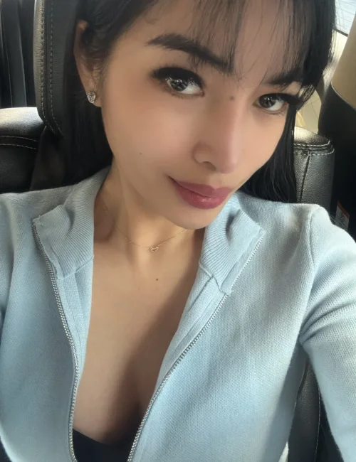 Fumina photo 8, slavic, petite, black hair, 160 cm, 56 kg, Medium bust, Hong Kong