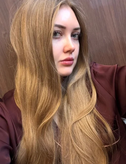 Isabel photo 2, slavic, petite, brunette, 160 cm, 48 kg, Medium bust, Hong Kong