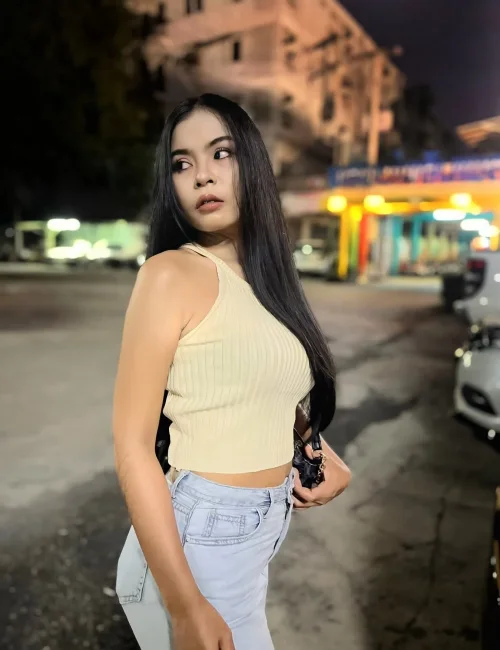 Daisy photo 6, asian, petite, black hair, 155 cm, 47 kg, Small bust, Hong Kong