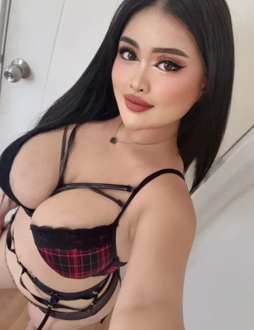 Milly photo 3, asian, slim, black hair, 160 cm, 47 kg, Large bust, Hong Kong