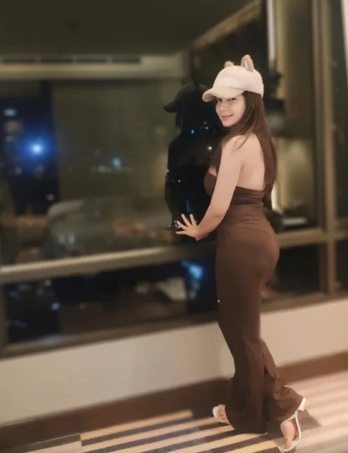 Tsukiko photo 2, asian, petite, brunette, 160 cm, 51 kg, Medium bust, Hong Kong