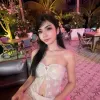 Irish photo 2, asian, petite, black hair, 159 cm, 47 kg, Medium bust, Hong Kong