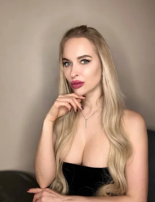 Ivory photo 20, slavic, athletic, blonde hair, 167 cm, 57 kg, Medium bust, Hong Kong
