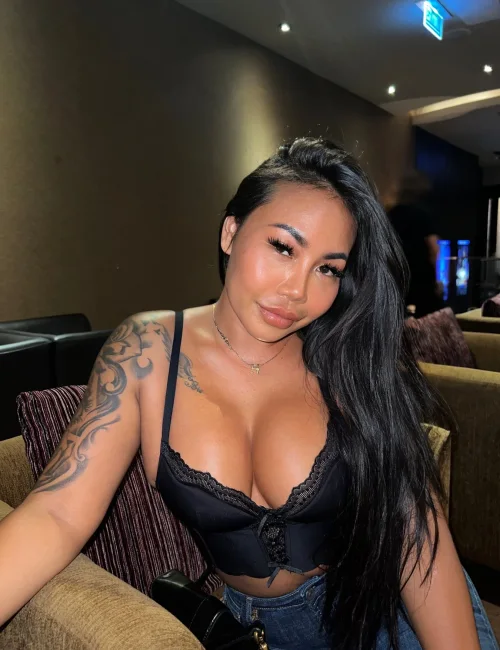 Jintana photo 4, asian, average, black hair, 163 cm, 55 kg, Medium bust, Hong Kong